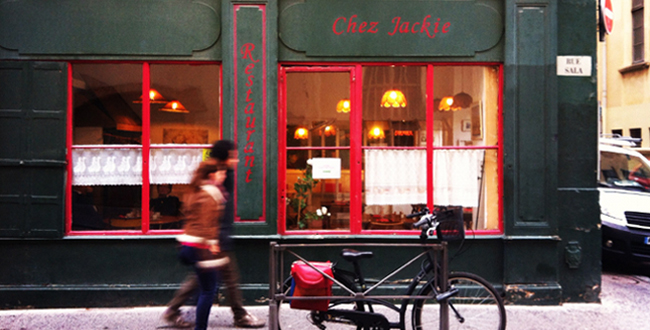 Chez Jackie Lyon